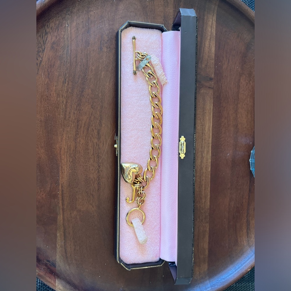 Juicy Couture Gold Starter Bracelet - Picture 6 of 7